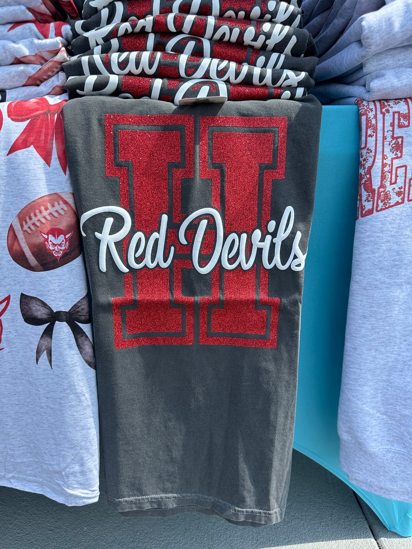 Halls Red Devils Puff ink & Glitter Tshirt