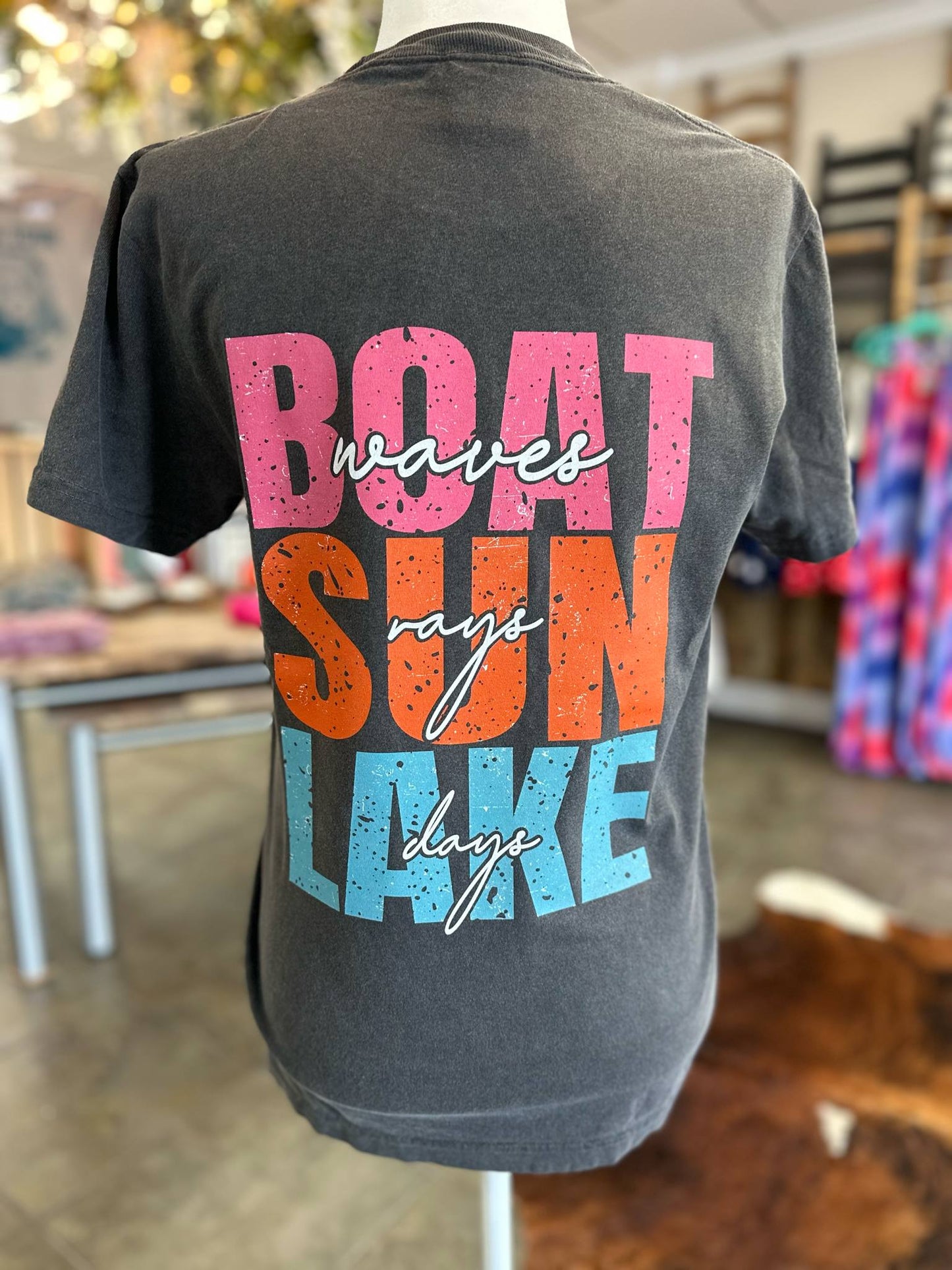 Boat Sun Lake Tee