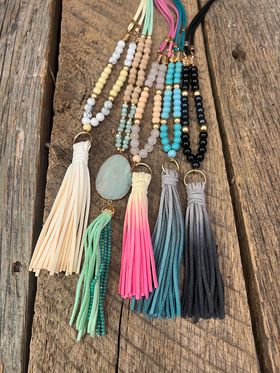 Asst. Leather Beaded Necklaces Cream Beaded Pink