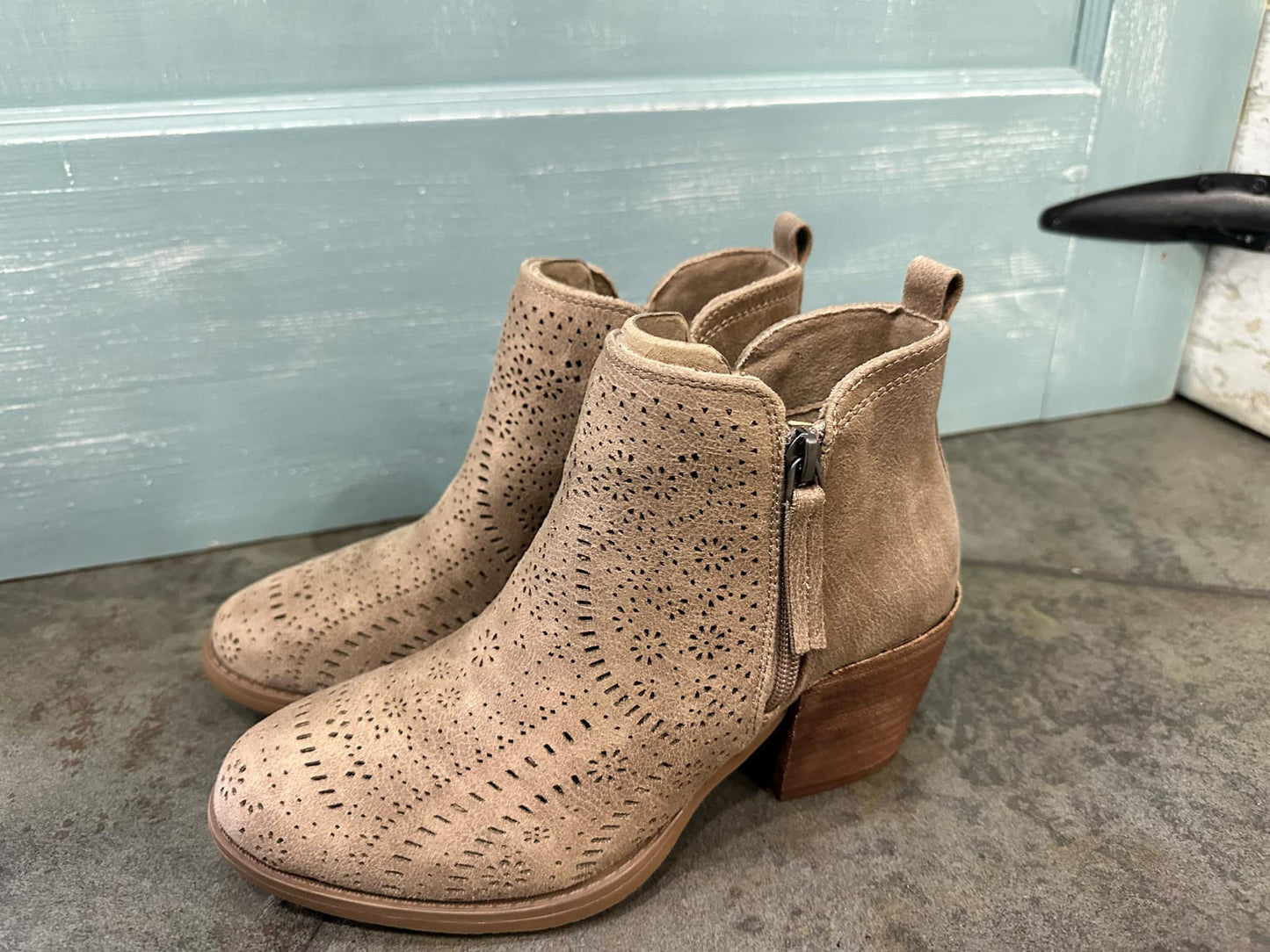Gwen Beige Booties