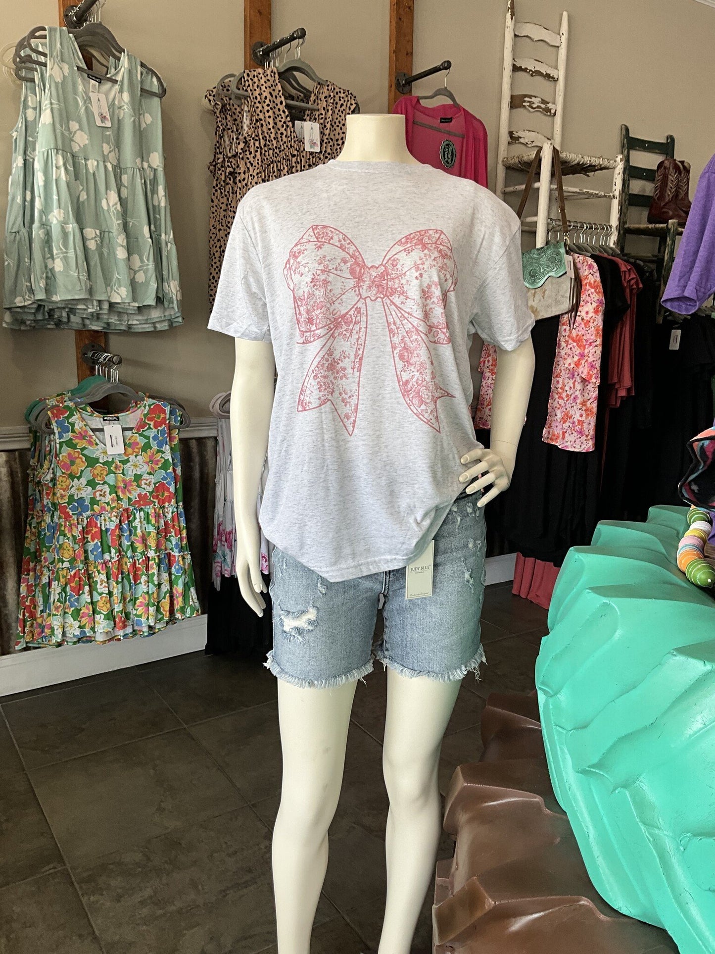 Medium Pink Bow Tee